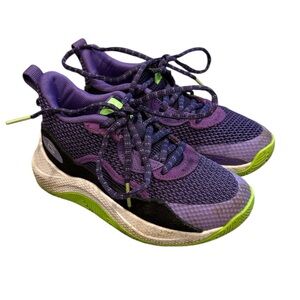 Under Armour | Steph Curry Basketball Sneakers for Girls